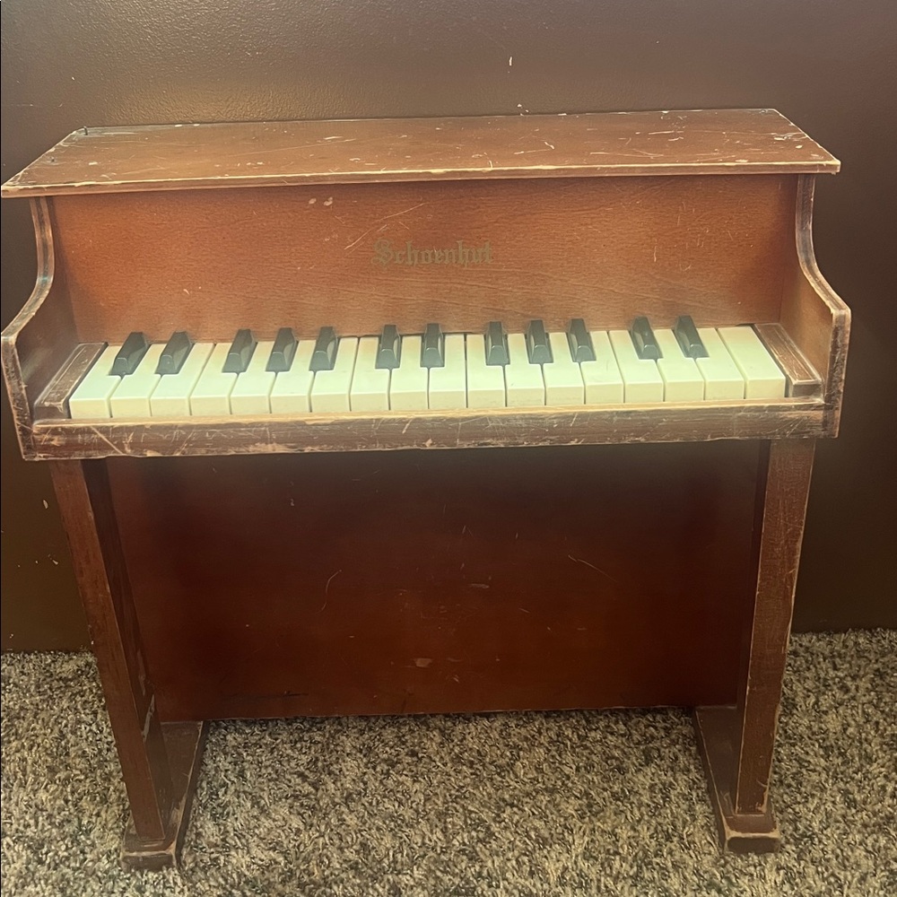 Vintage 1960’s Schoenhut Childrens Wood Upright Key Piano  20" Tall